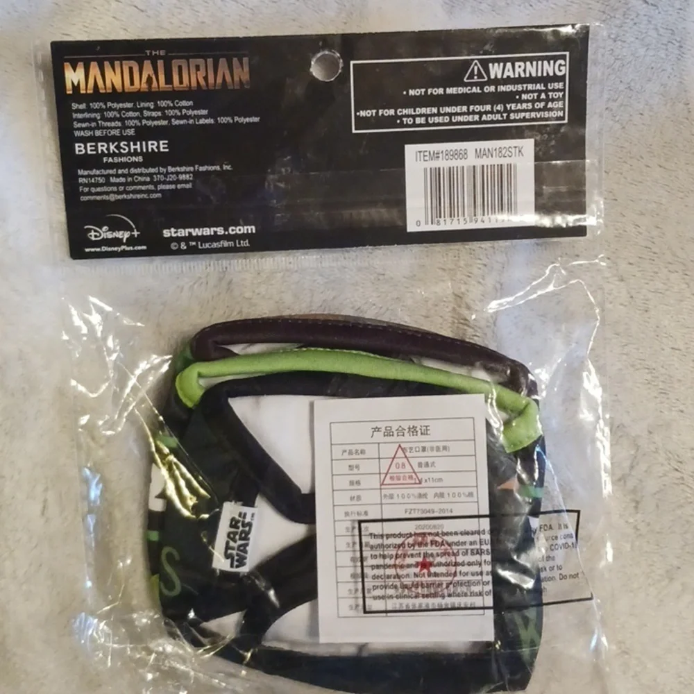 Kid’s Star Wars The Mandalorian The Child Baby Yoda Face Masks
